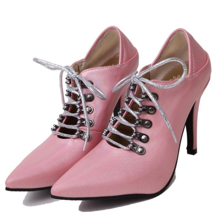 Niuna - Puntige pumps met hoge hak van imitatieleer