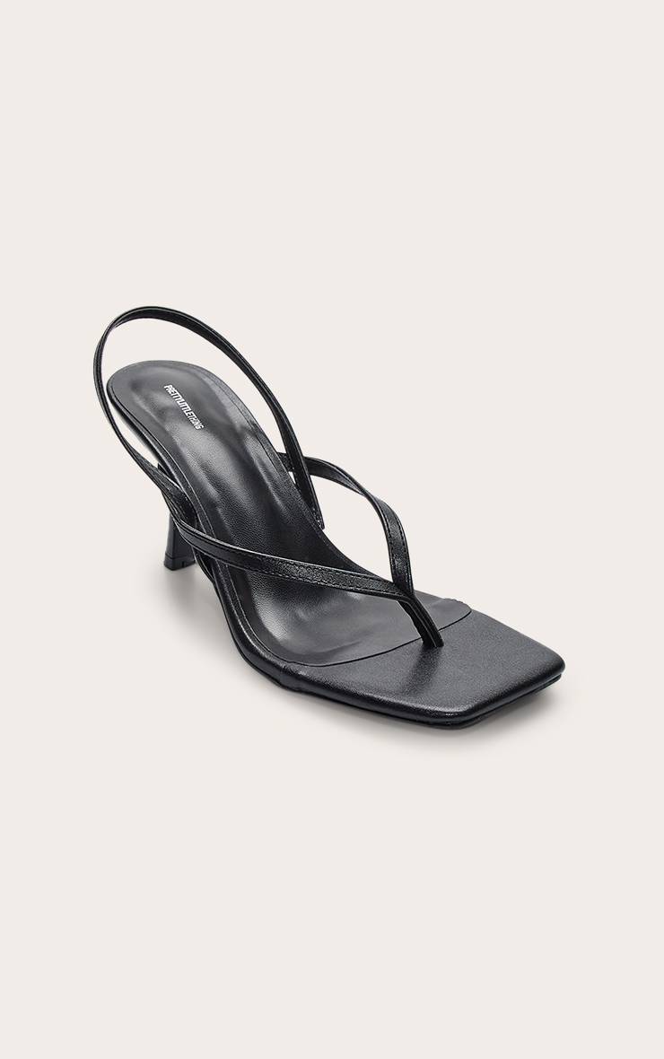 Noir Sandales À Talons Mi-hauts En Synthétiquecuir À Bout Carré Et Bride Tong Arrière
