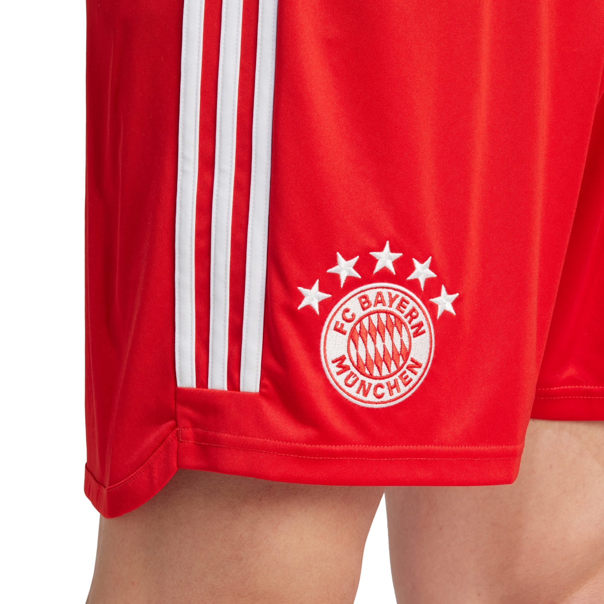 adidas FC Bayern Home Shorts 23/24 Herren rot