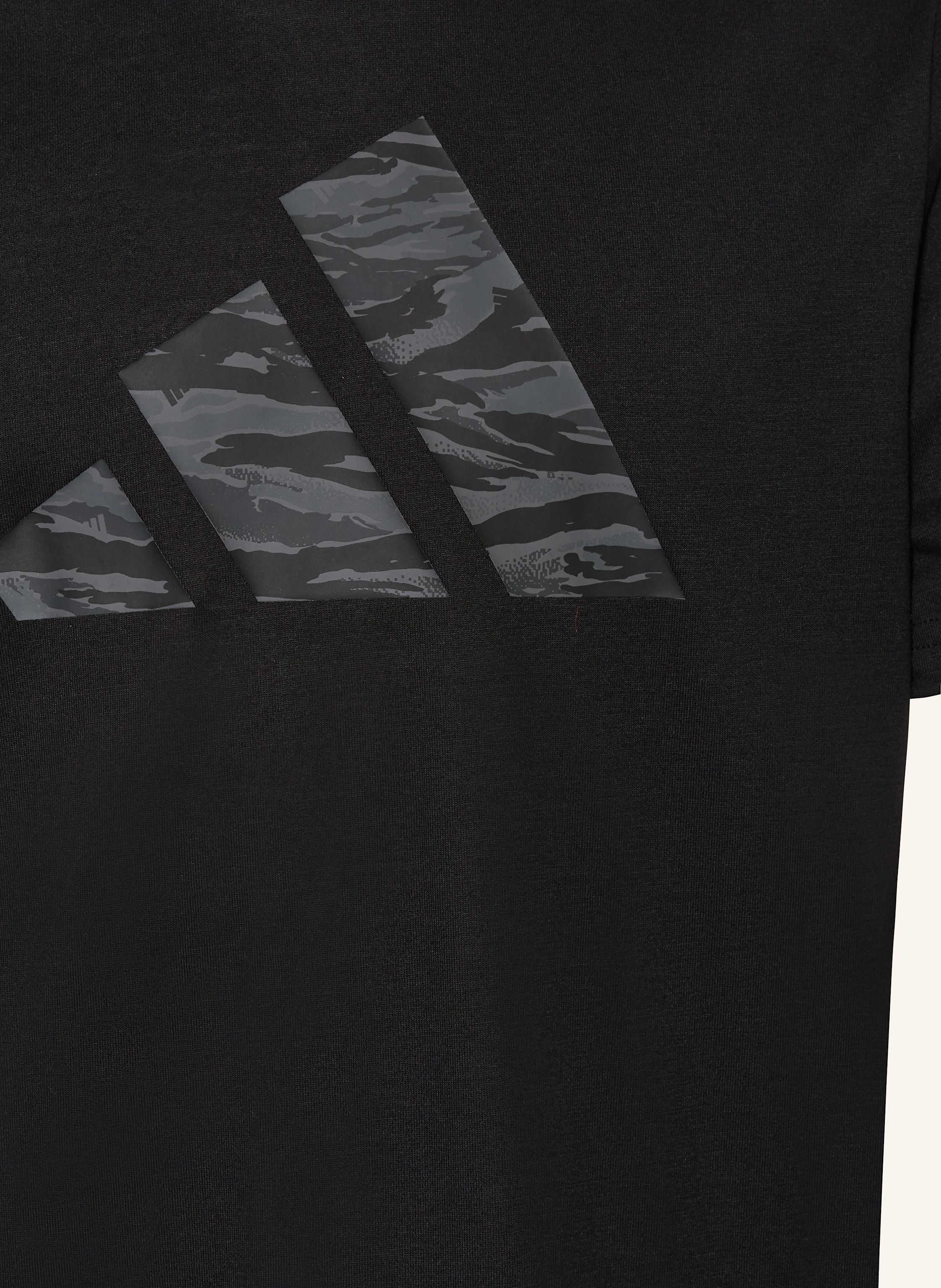 adidas T-Shirt