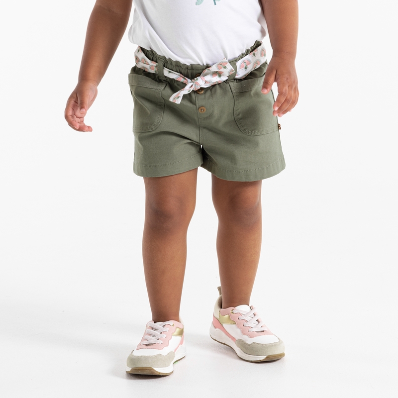 Short saharien à ceinture imprimée paons vert bébé fille