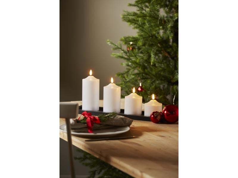 Star Trading LED-Kerze Pillar Flamme Ø 7.5 x 12 cm, Weiss Kerze aus Echtwachs mit LED Leuchte