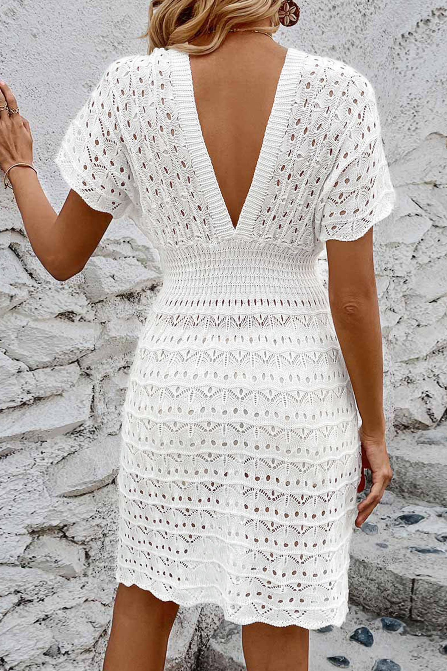 Robe cover up en crochet à col en V et smocks