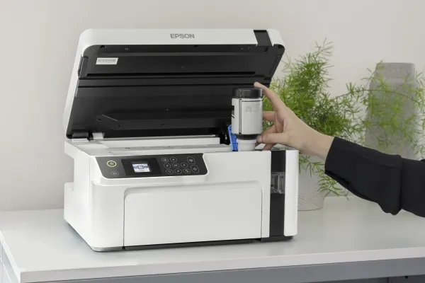 Epson EcoTank ET-M2120 - Multifunktionsprinter - S/H - blækprinter - A4/Legal (medie) - op til 15 spm (udskriver) - 150 ark - USB, Wi-Fi - hvid