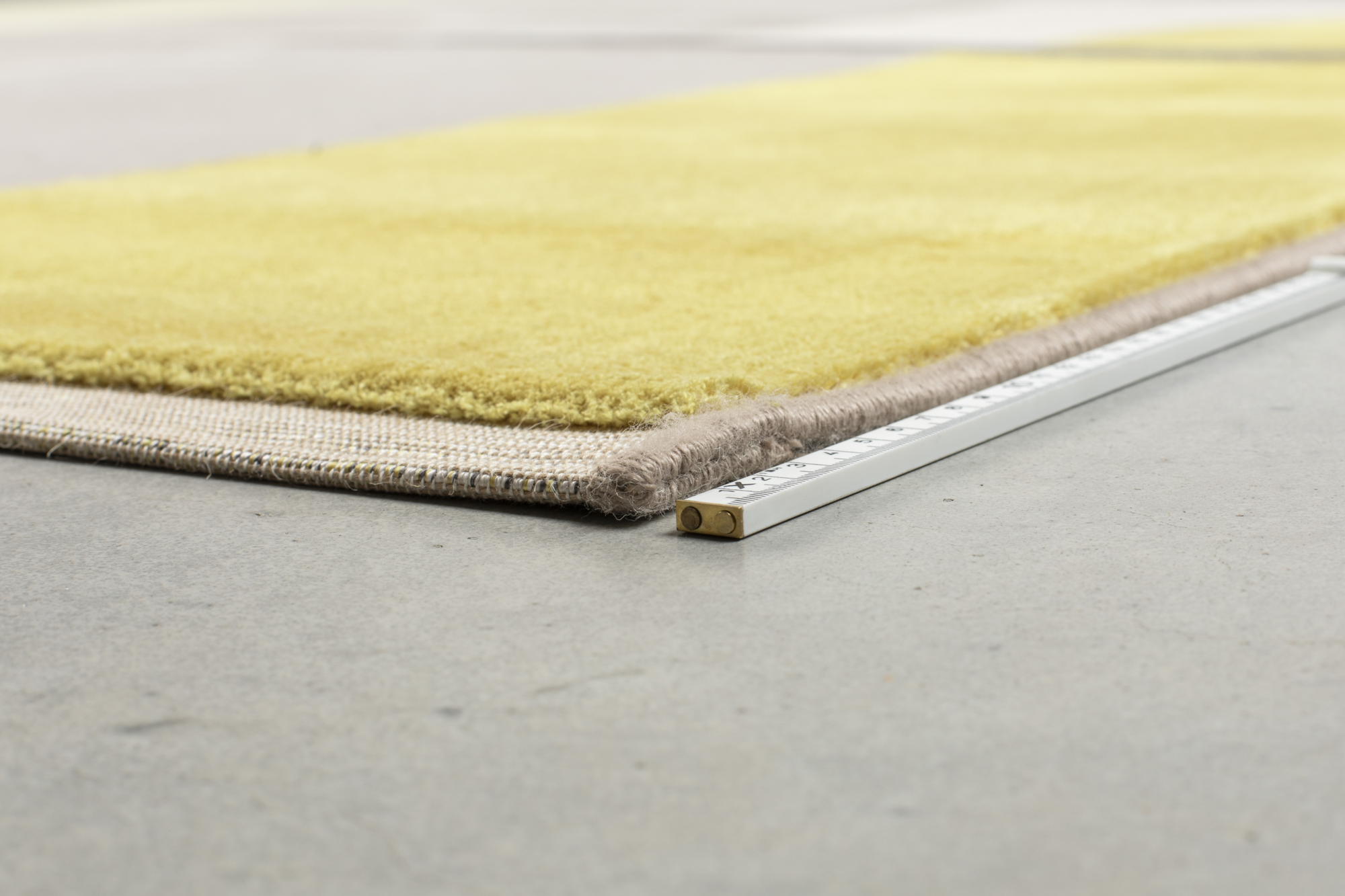 Vloerkleed Hilton Hilton vloerkleed 160x230cm grijs/geel