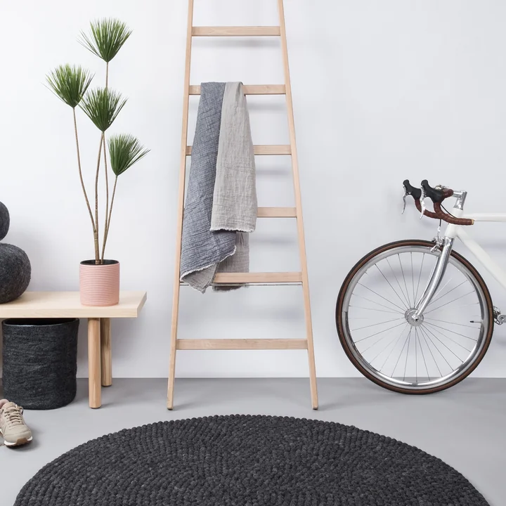 myfelt - Hugo Filzkugelteppich, Ø 90 cm, anthrazit