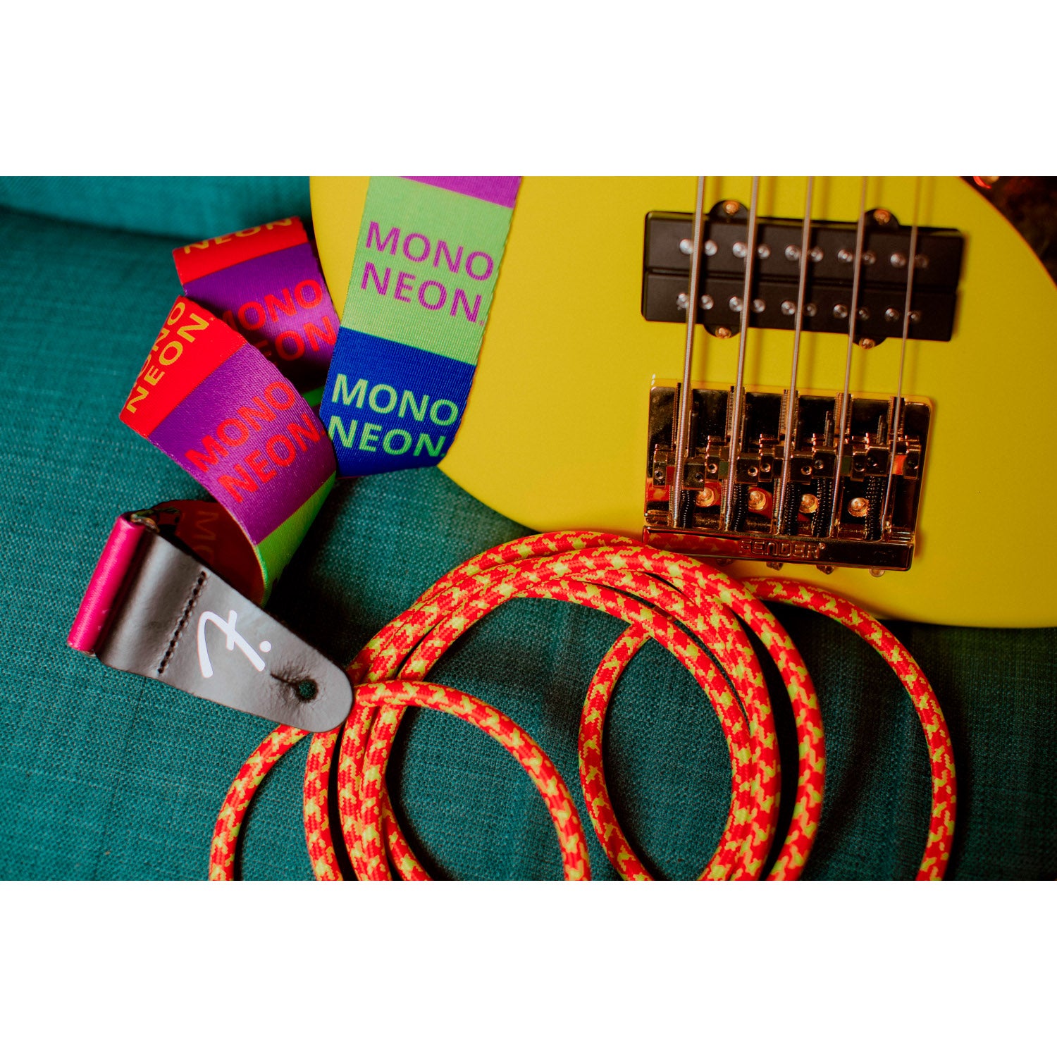 Fender MonoNeon Instrument Cable 18.6 feet Orange instrumentkabel 5.5 meter