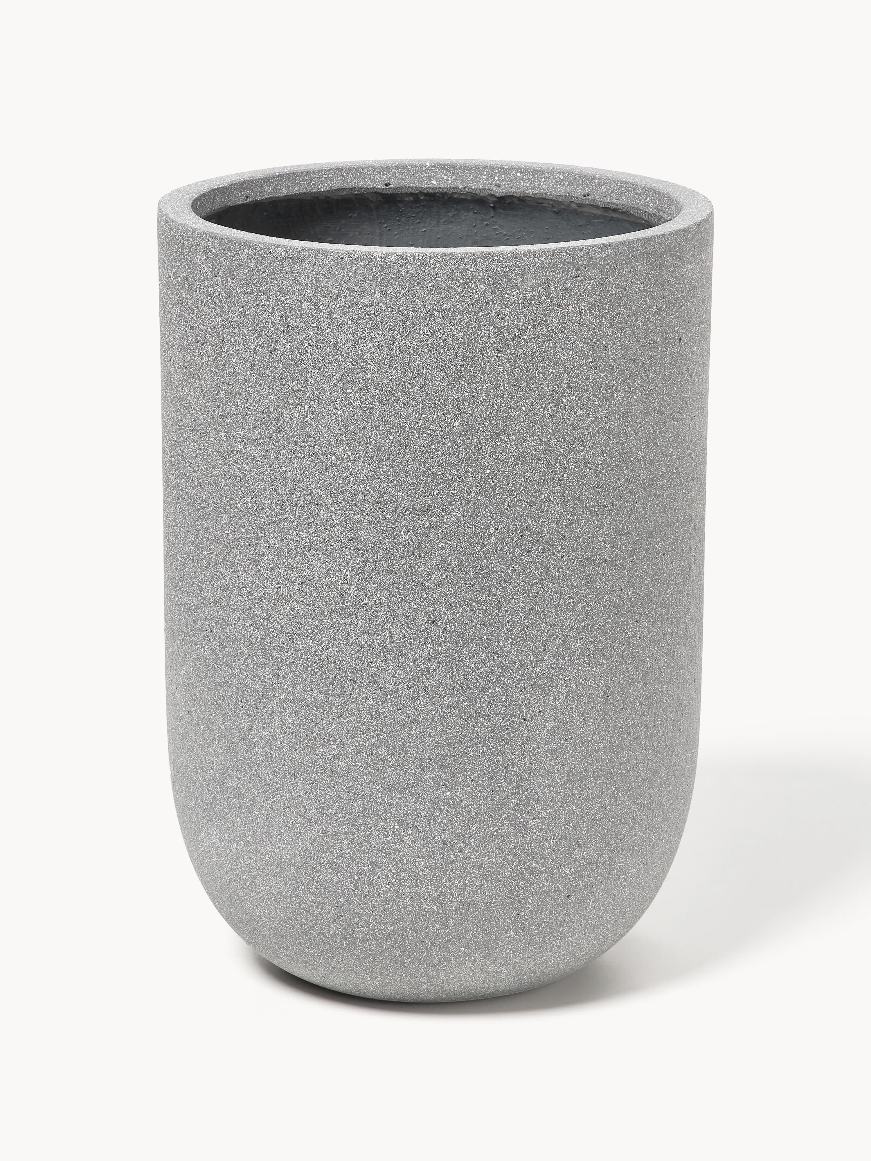 Outdoor plantenpot Tuscany van beton, H 49 cm