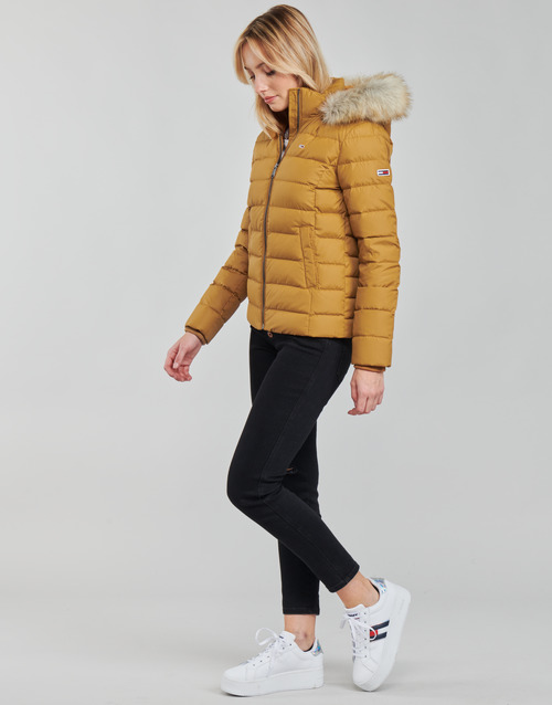 Tommy Jeans - TJW BASIC HOODED DOWN JACKET - Moutarde