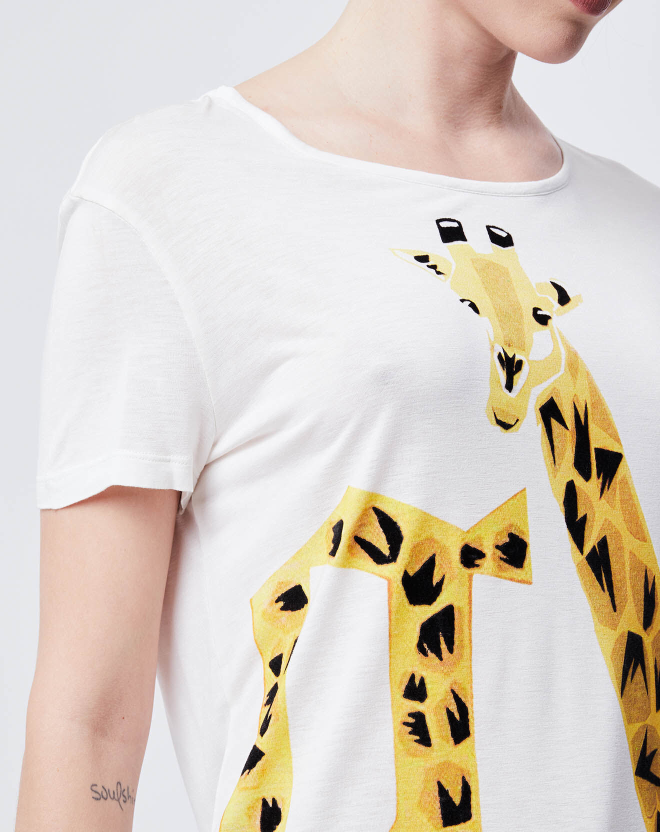 John Galliano T-Shirt imprimé girafes blanc cassé/jaune/noir