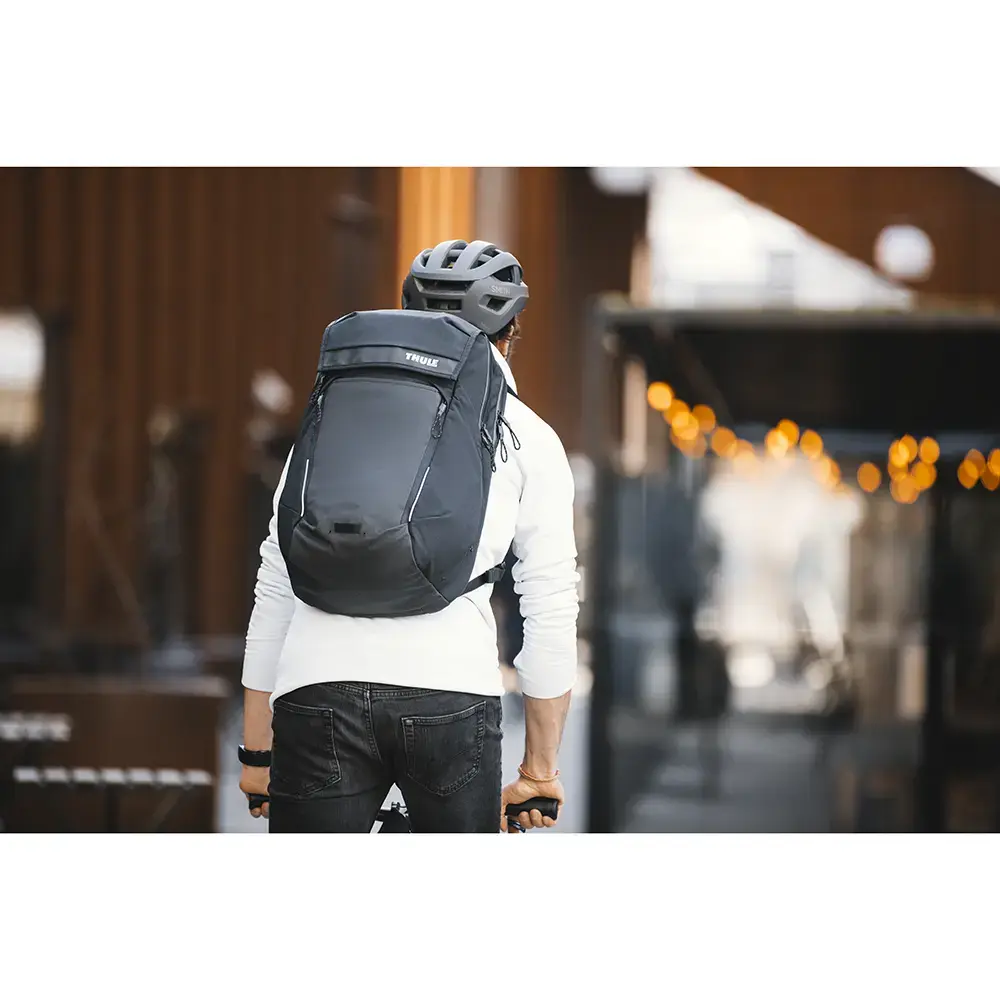 Thule Paramount Commuter Backpack 27L Fietstas Zwart