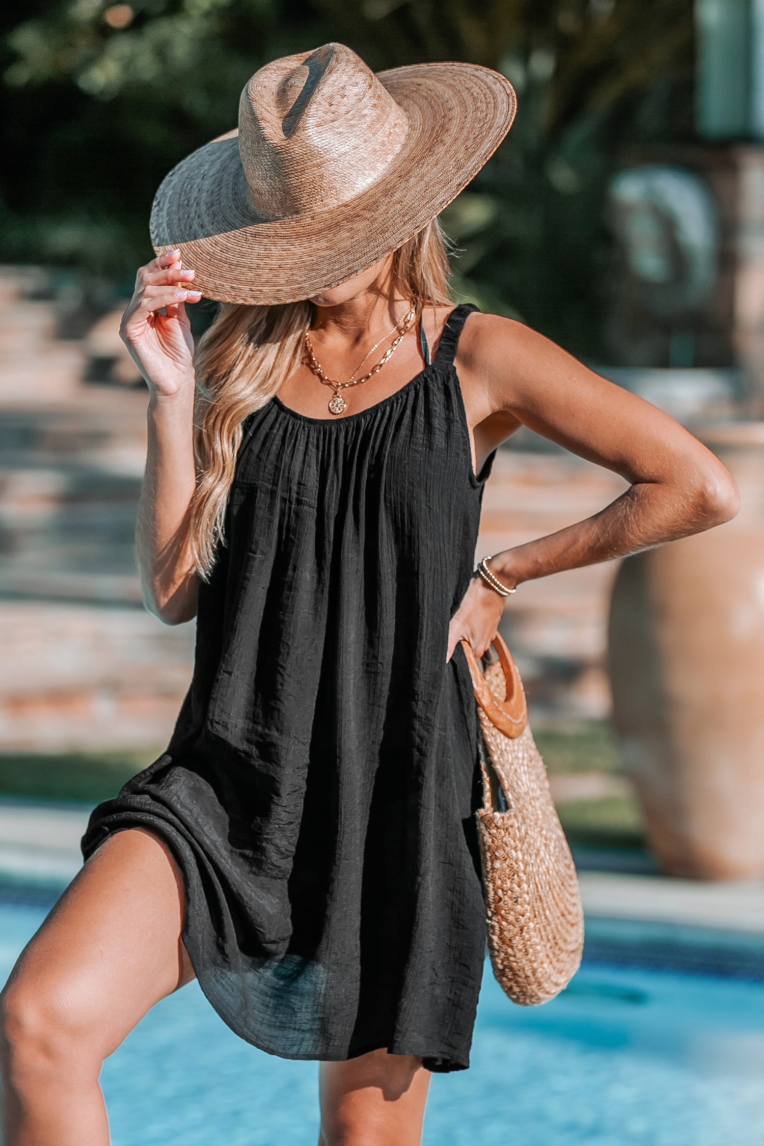 Robe cover up mini à col scoop ample noire