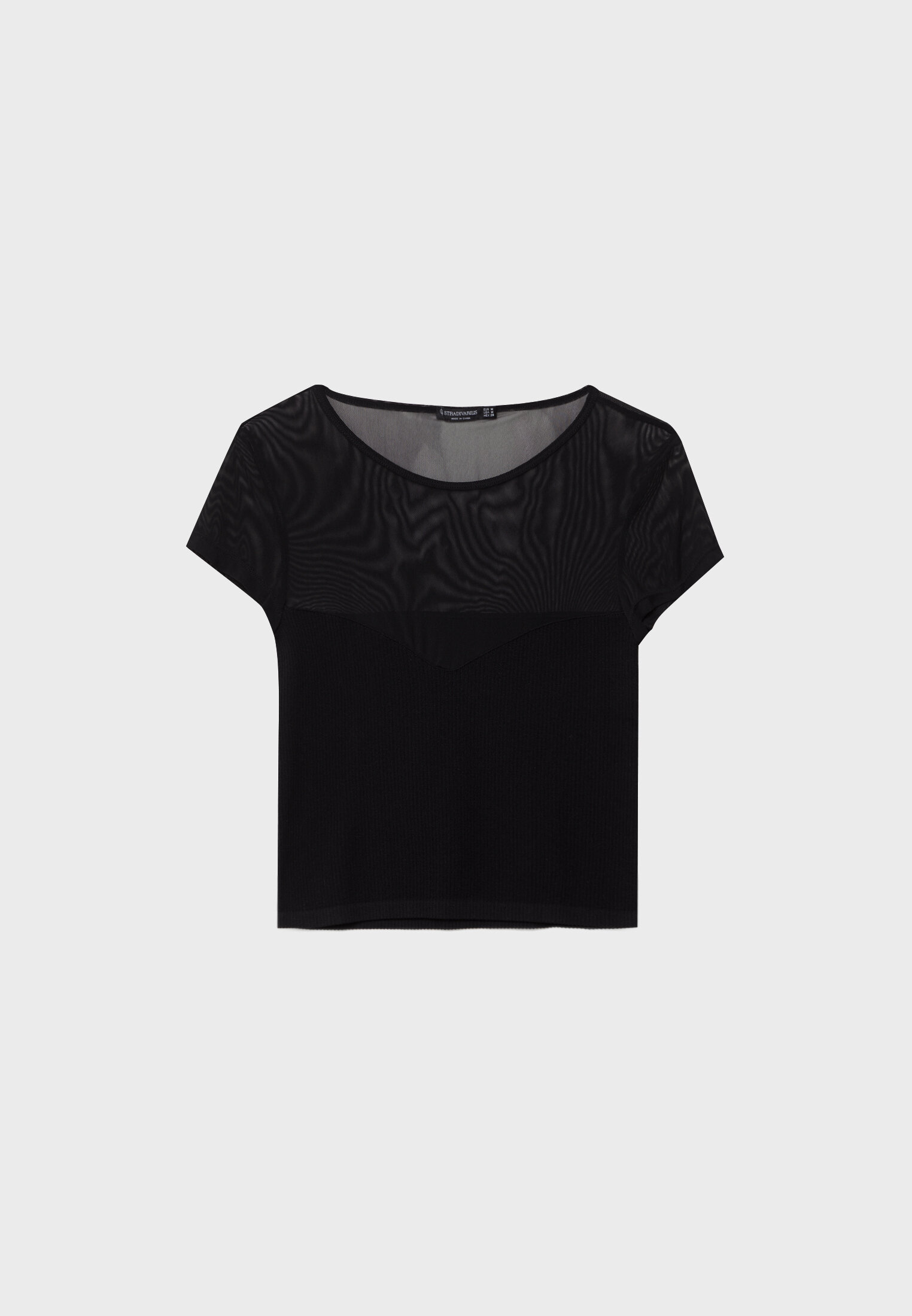 Camiseta sem costura com contraste