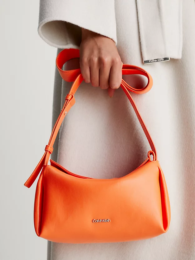 Bolsa de ombro pequena