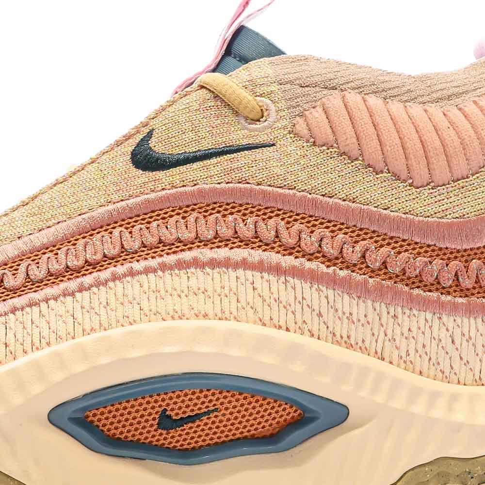 Nike Chaussures de Basketball Rose Mixte Nike Cosmic Unity 3