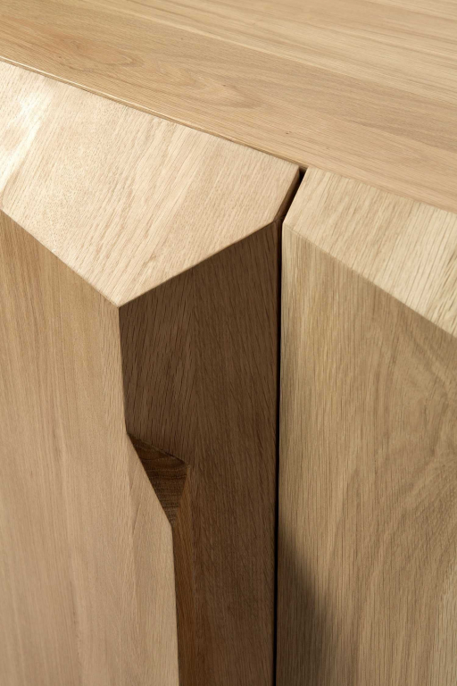 Ethnicraft Stairs dressoir 200x46 eiken zwart