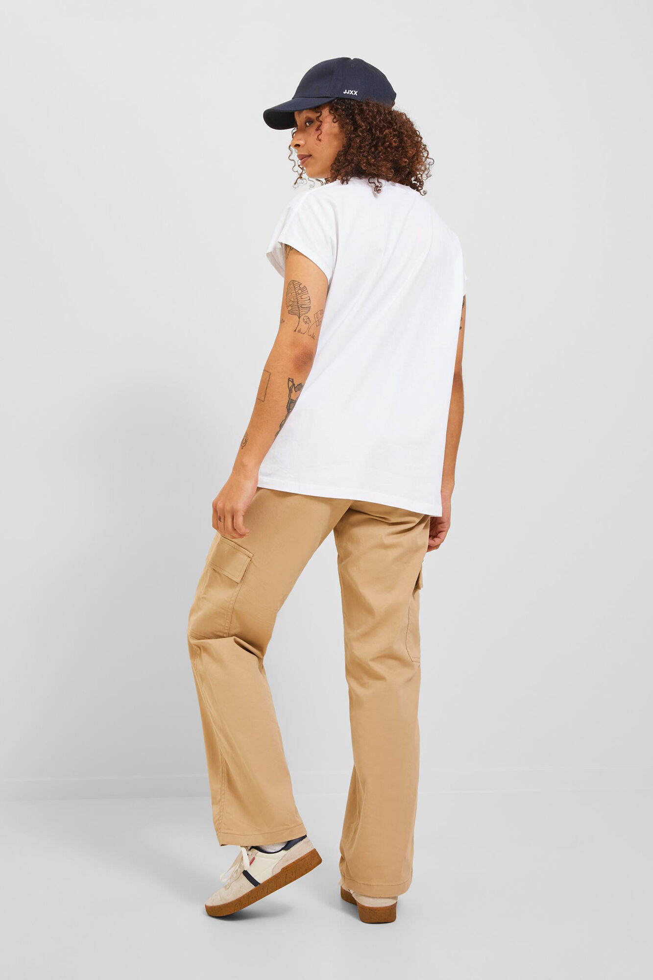Camiseta oversized de manga curta com estampa.