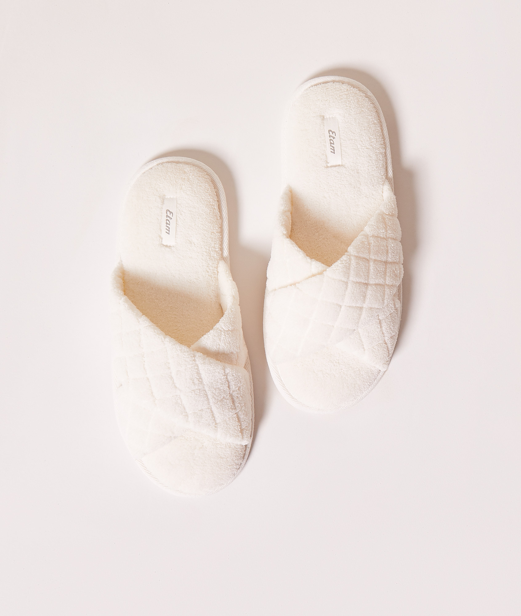 Chaussons mules ouvertes