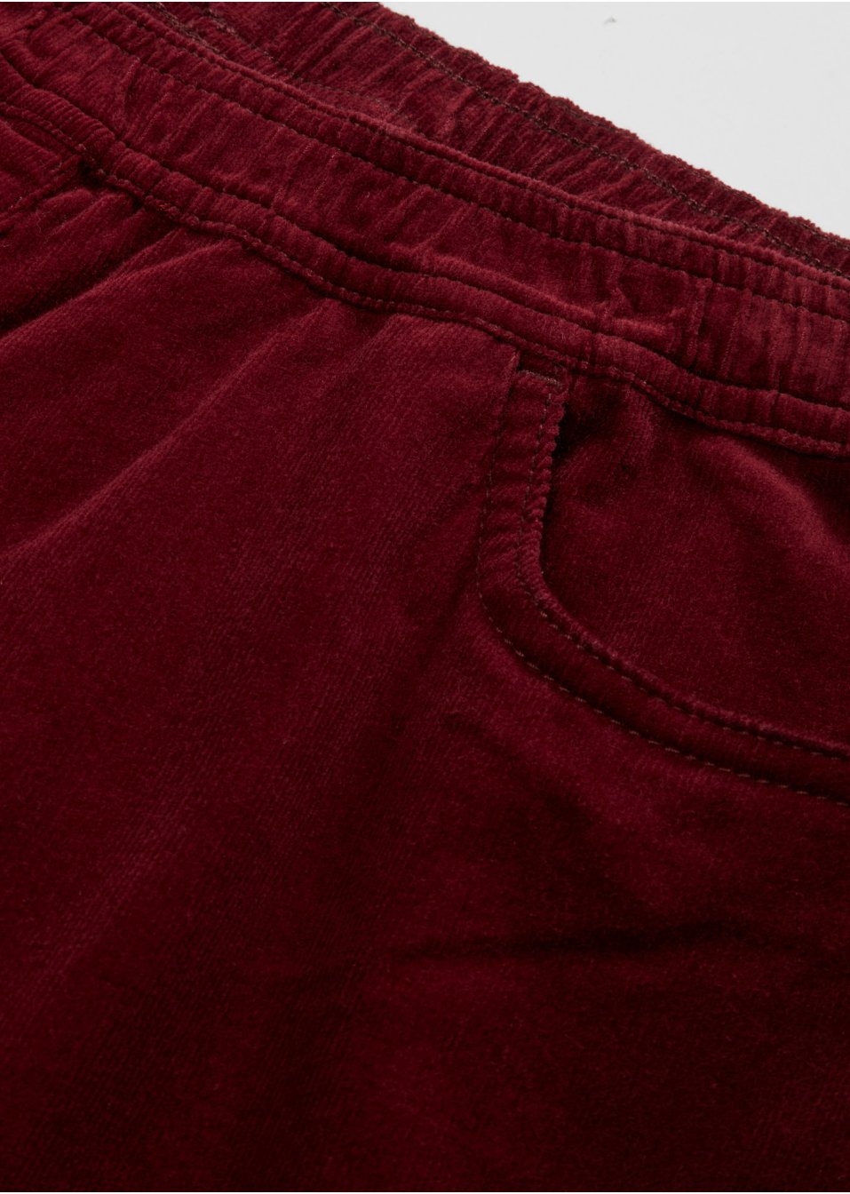 Pantalon Marlène ample en velours côtelé avec taille haute extensible