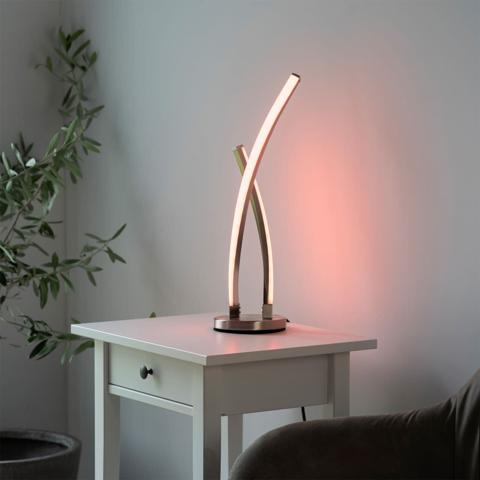 LOLA-Smart Tischlampe Swing Alu