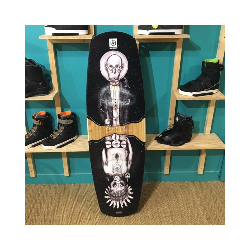 Wakeboard Occasion Slingshot Coalition 141cm 2018 - The Corner Shop