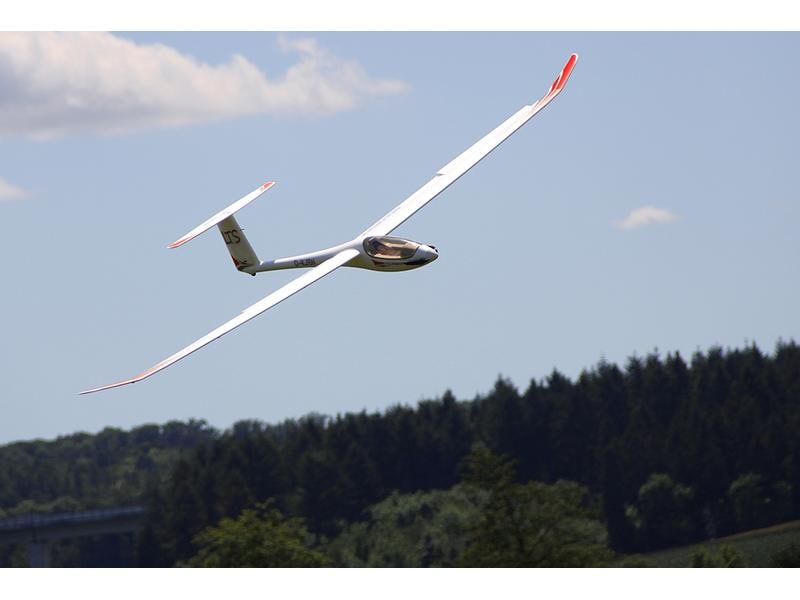 Multiplex Motorsegler Lentus RR, 3000 mm Leistungsfähiges Motor Segelflugmodell aus Elapor mit 3000 mm Spannweite
