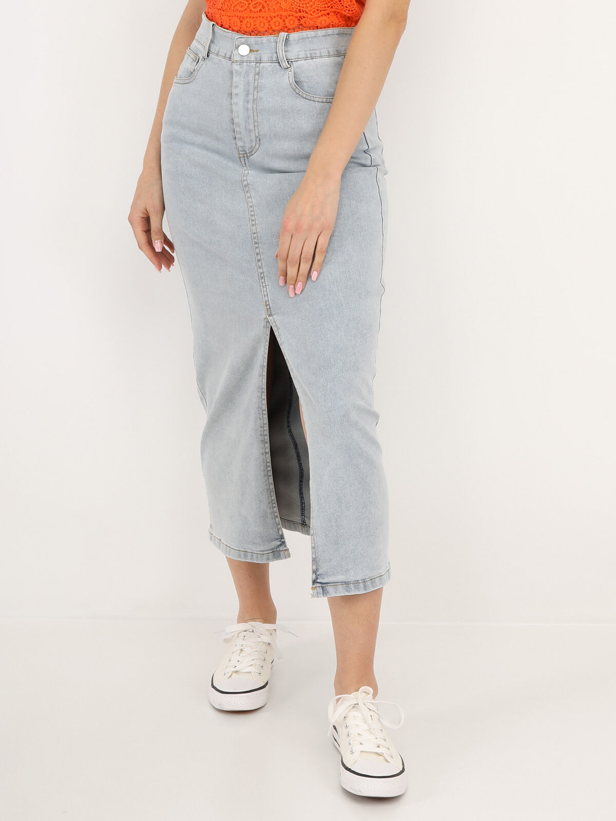 Jupe en jean mi-longue et fendue- Bleu clair