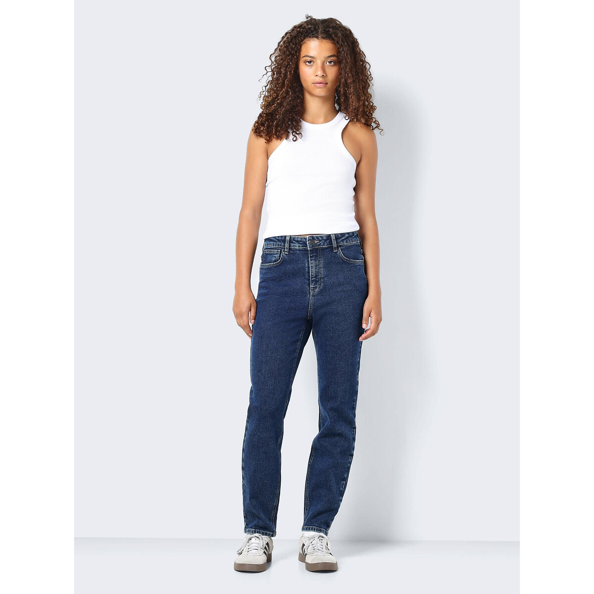 NOISY MAY<br>Calça jeans reta, cintura alta