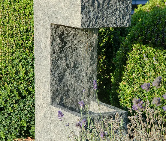 Dobar Gartenbrunnen mit Wasserfall und LEDs