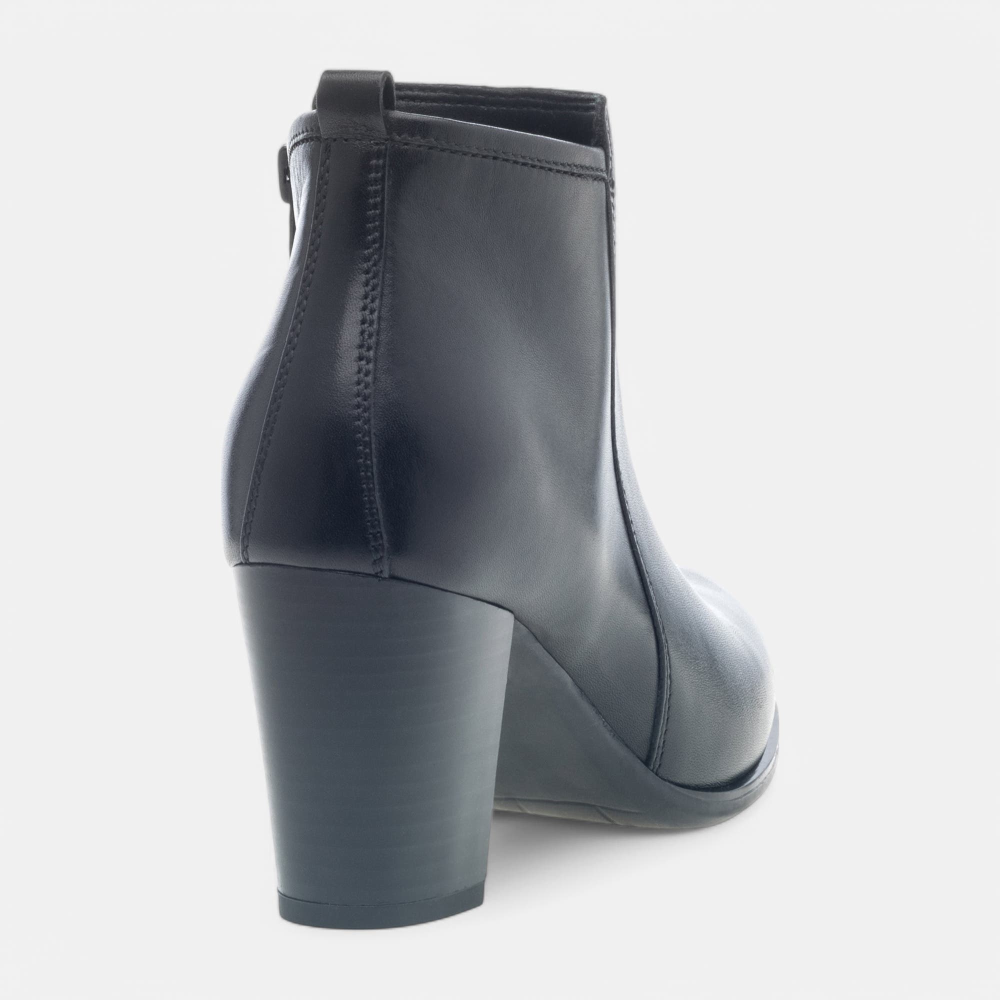 Bottines à talon Femme en cuir noir