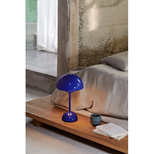 &Tradition Flowerpot VP9 Bordlampe, Cobalt Blue