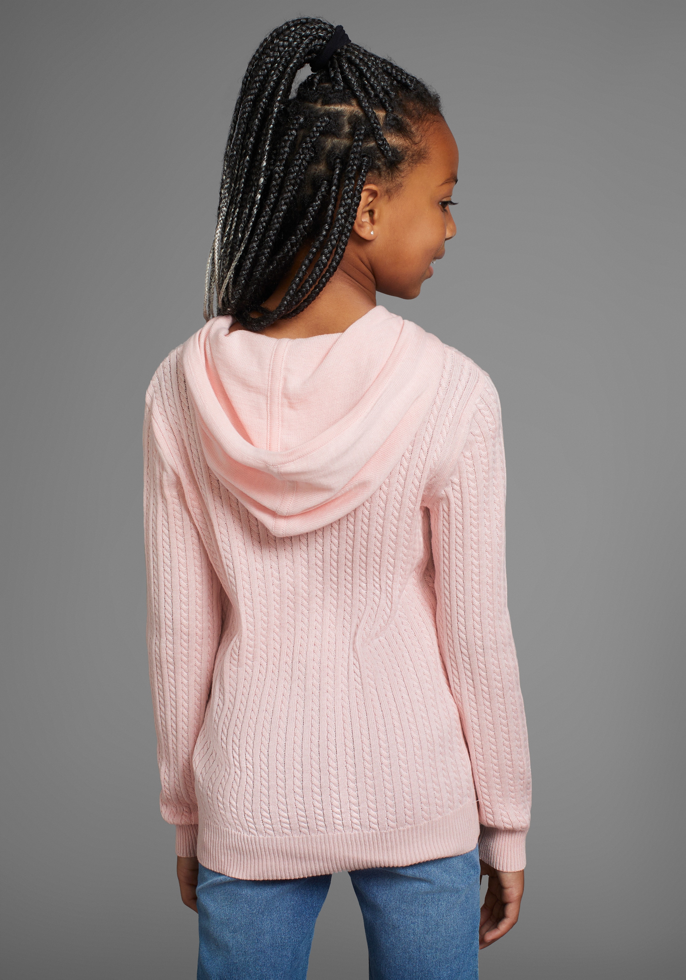DELMAO Strickpullover »Zopf-Strickpullover aus Feinstrick mit Kapuze«, aus weichem Strick für Mädchen