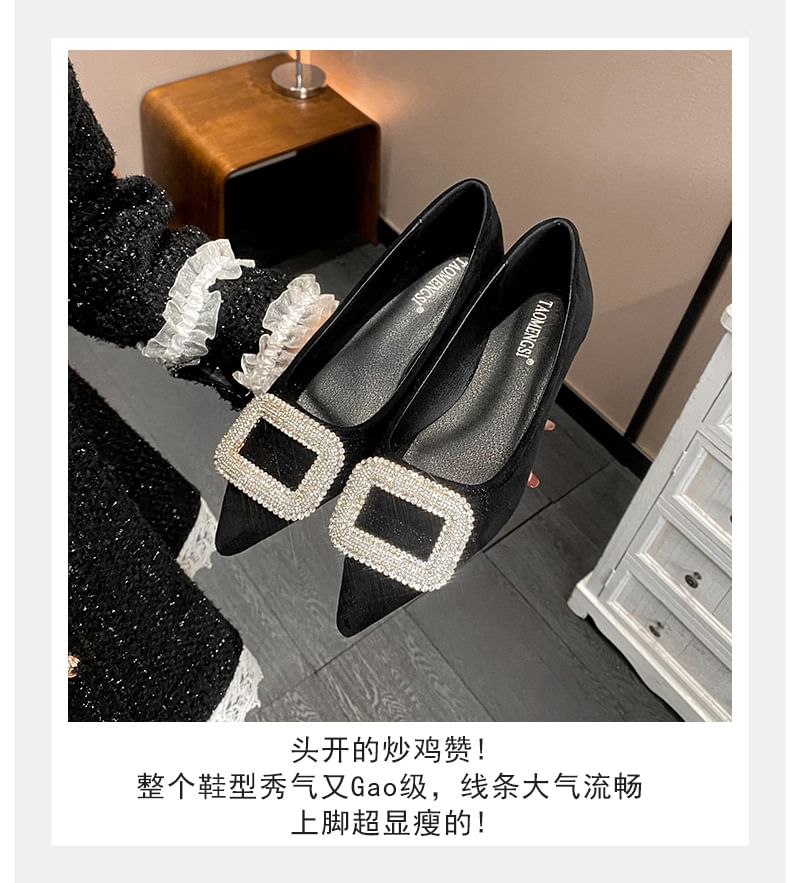 Anran - Puntige teen flats met strass accent