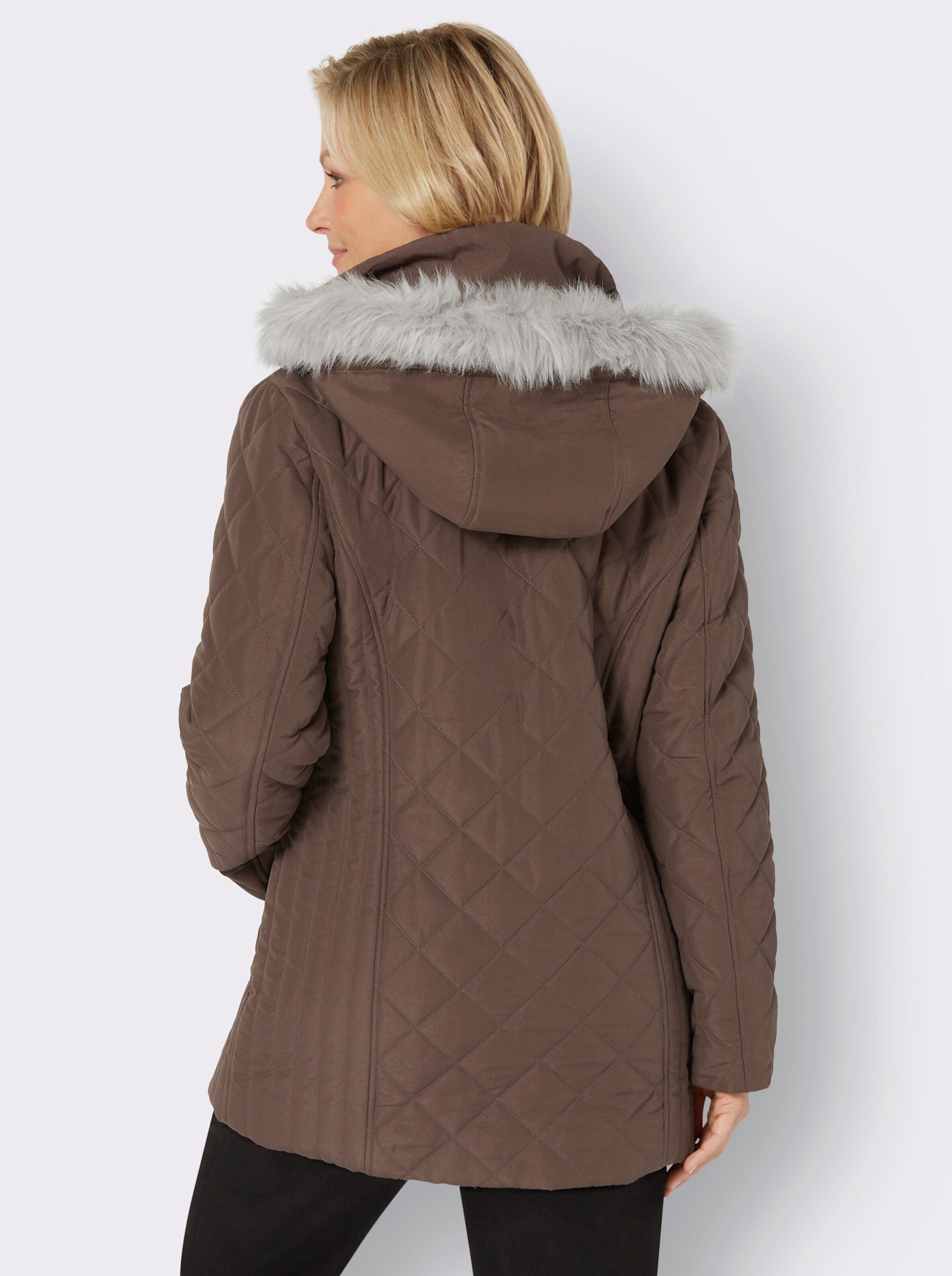 Steppjacke mit abnehmbarer Kapuze