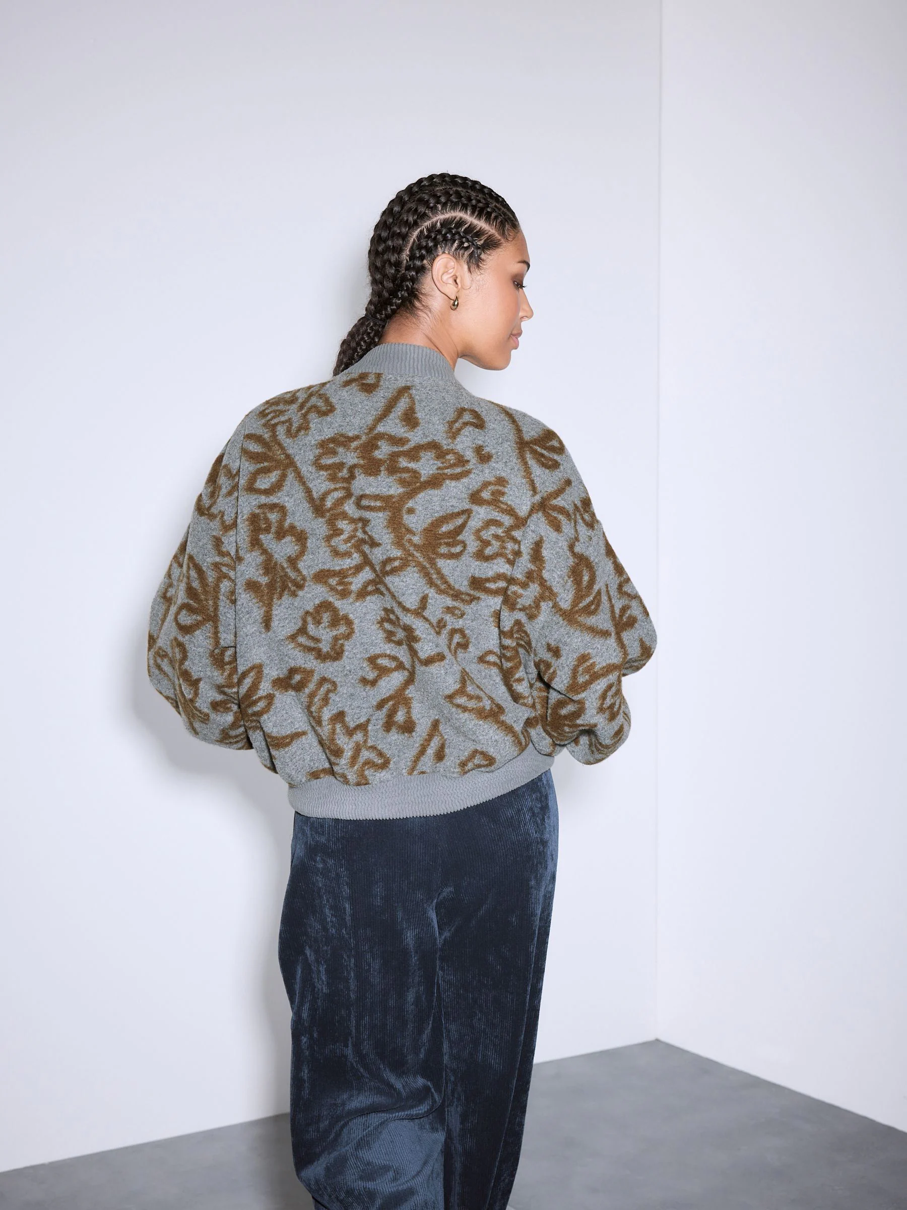Grijs/kaki gebloemd - Geribd detail geborsteld bomber Jack