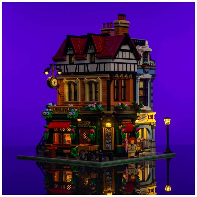 Light My Bricks™ Tudor Corner lyskit