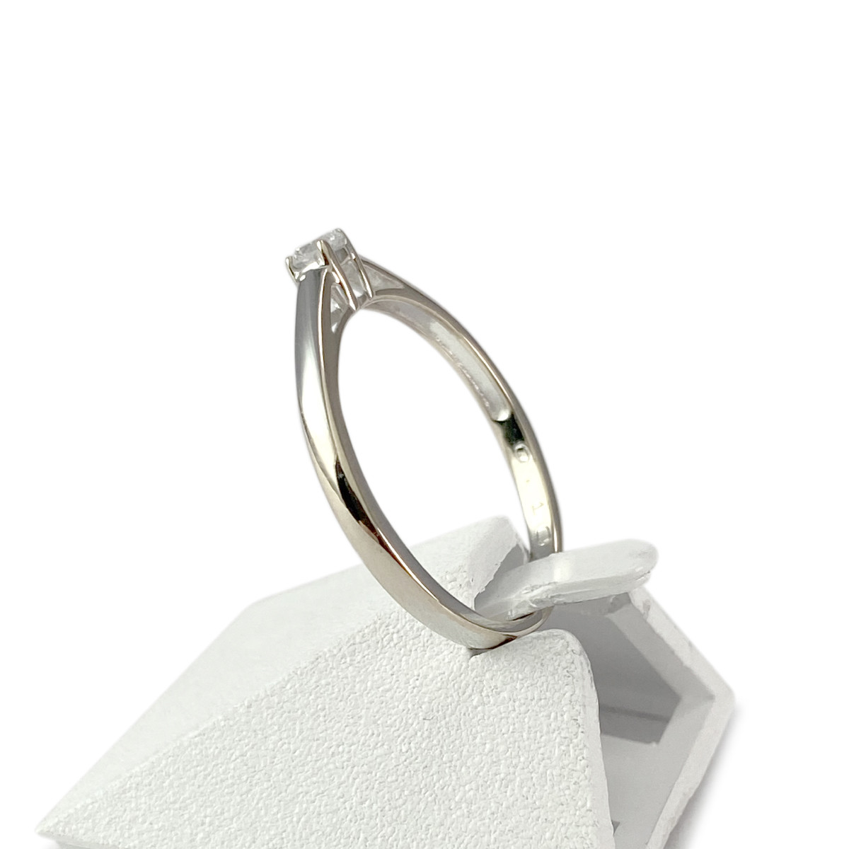 Bague solitaire d'occasion or 750 blanc diamant 0.10 carat