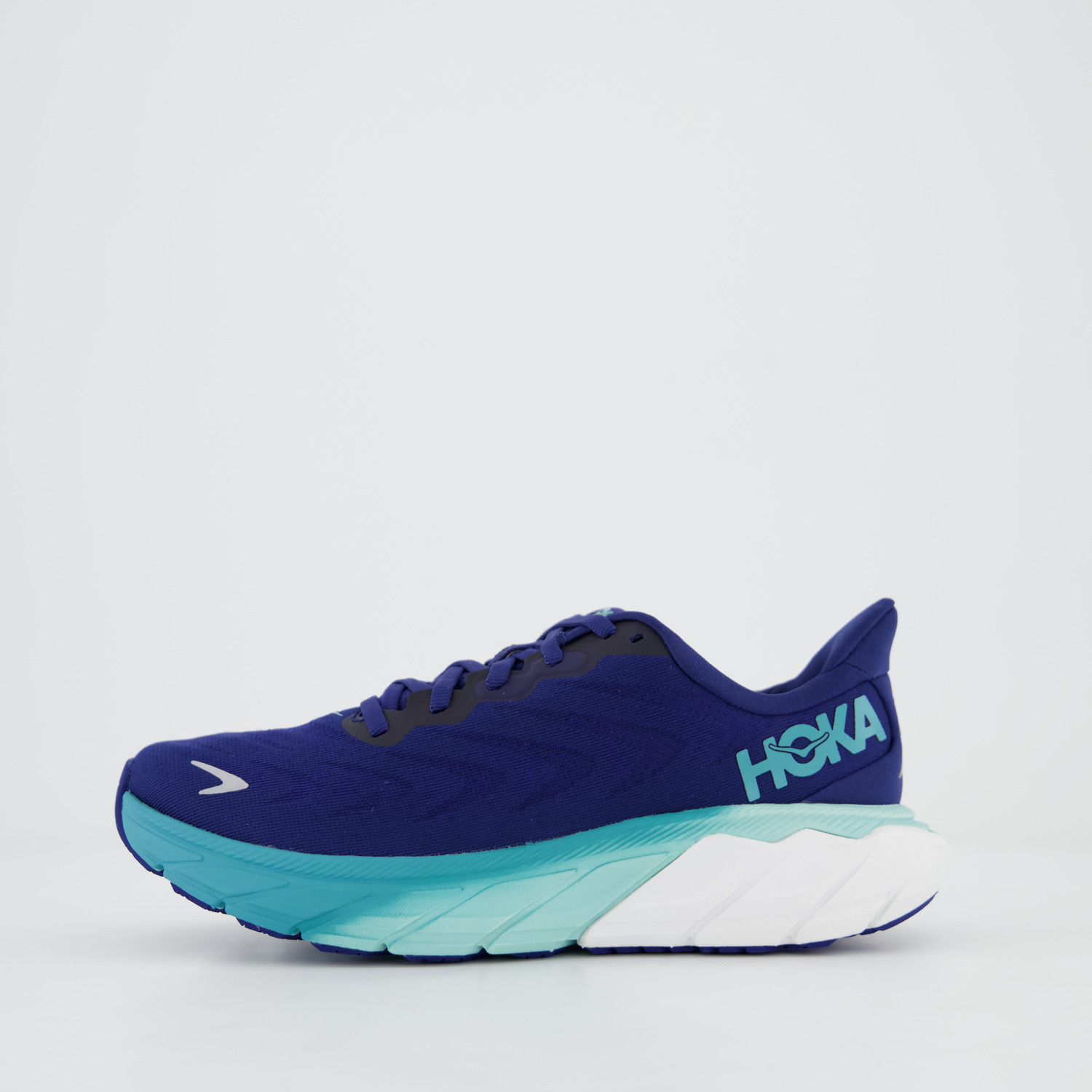 Hoka One One Arahi 6