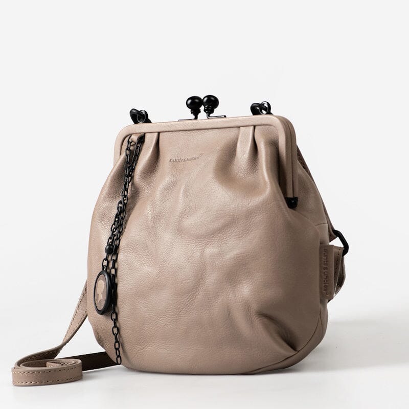Aunts & Uncles Grandma's Luxury Club Mrs. Fortune Cookie Beugeltas Vintage Khaki