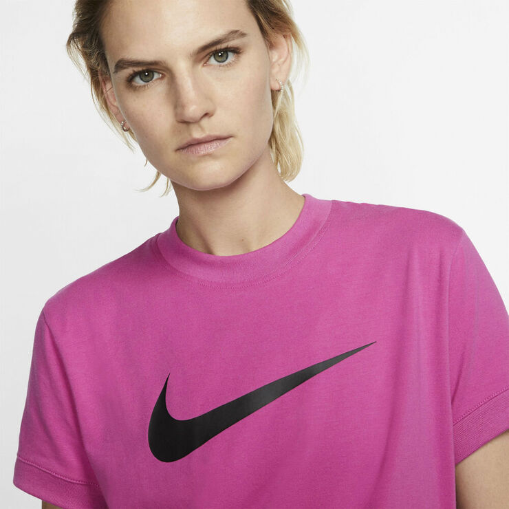 Nike Sportswear T Shirt Pink