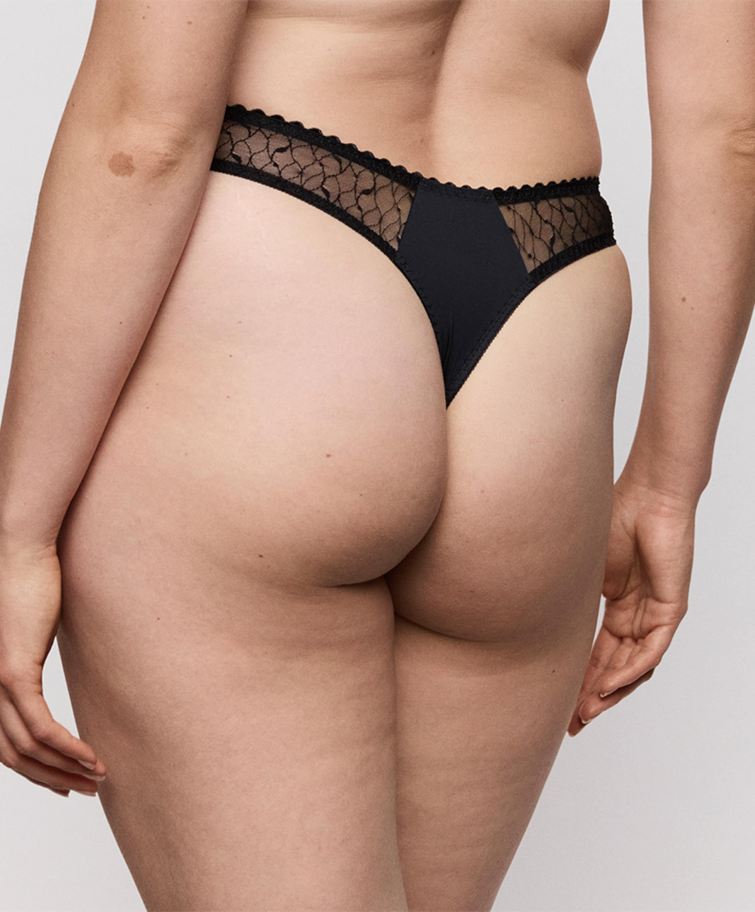 PrimaDonna Dames string zwart