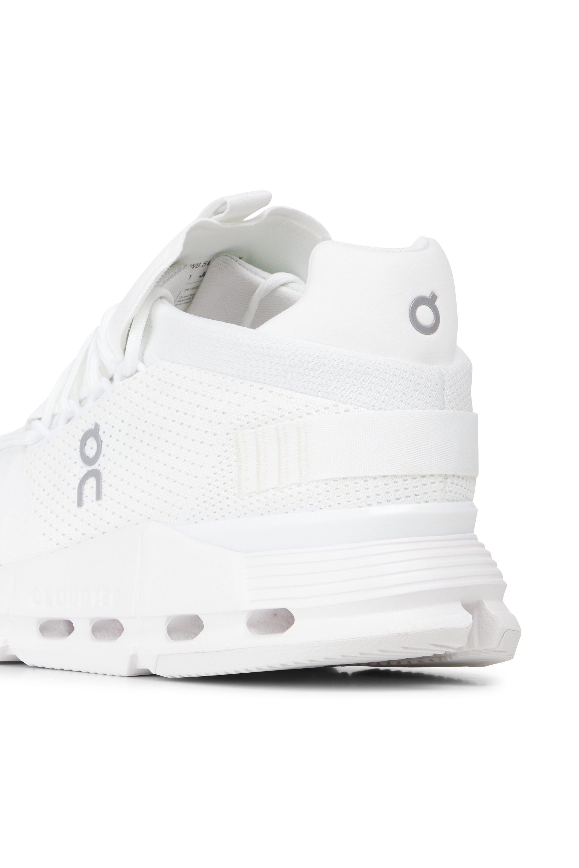 ON baskets Cloudnova Blanc