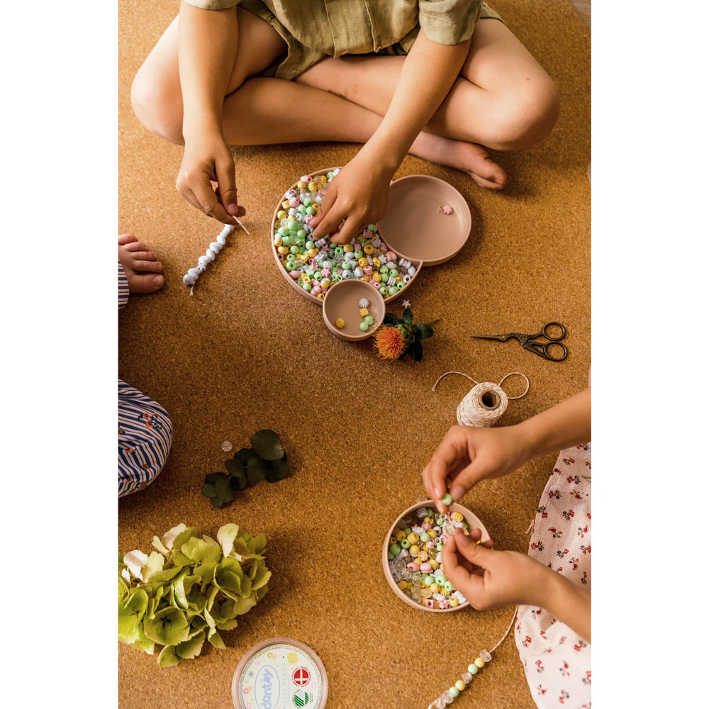 Køb Dantoy Mixed Colours Pastel Perler | Luksusbaby