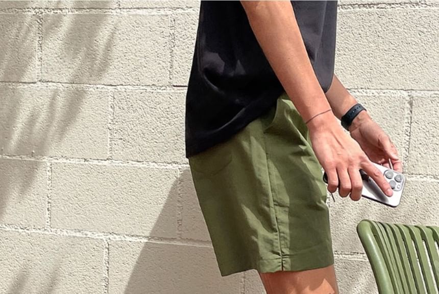 SeoulPop - Effen shorts met trekkoord
