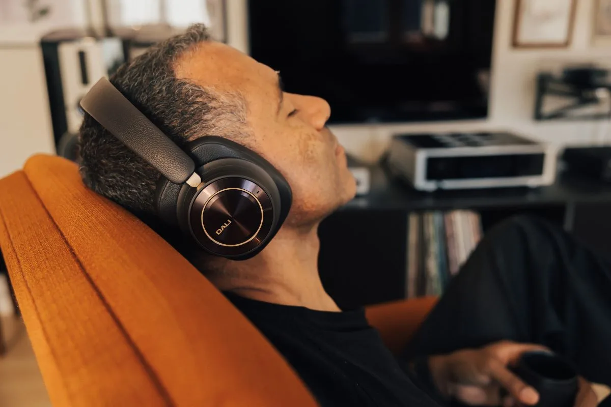 Dali IO-12 Chocolat foncé Casques Bluetooth