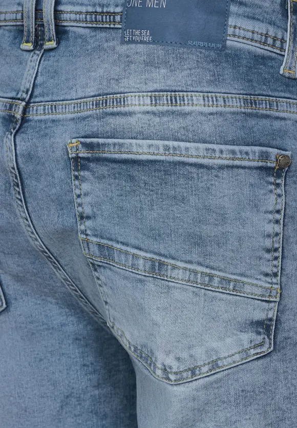 Regular Fit Jeansshorts - light blue random wash