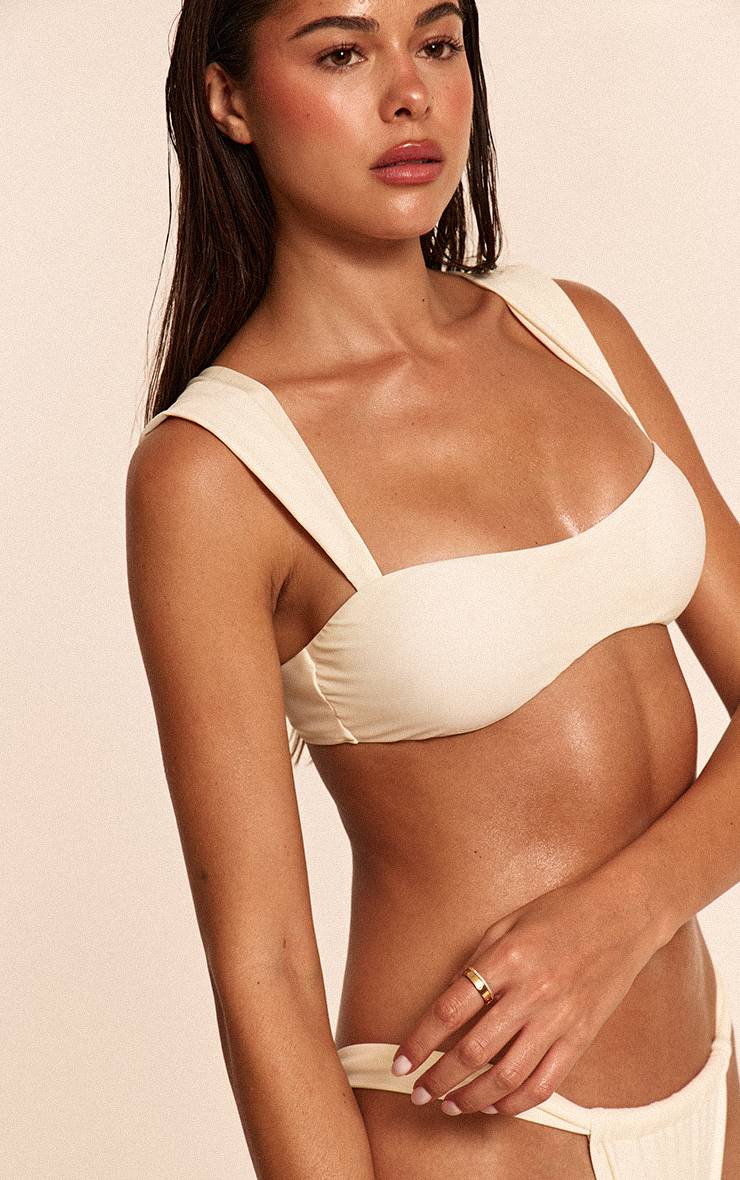 Crème Haut De Bikini À Bretelles Larges Rembourré