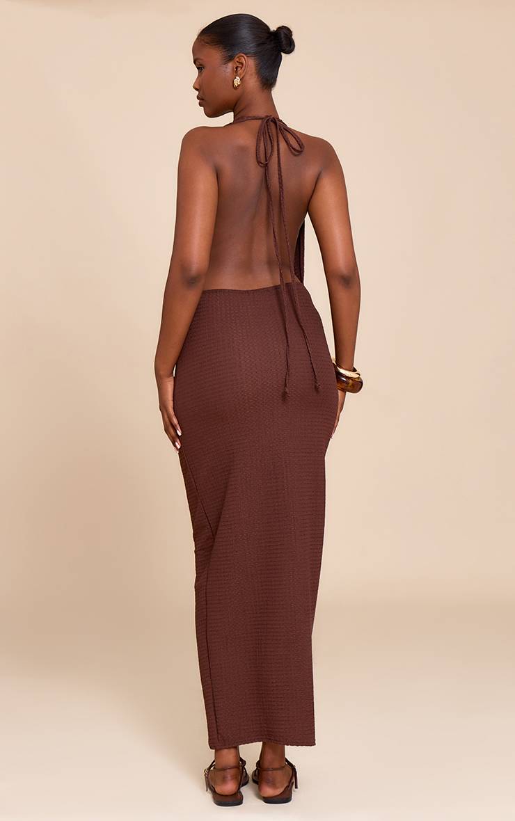 Chocolat Robe Longue Sans Manches Texturée Dos Nu Avec Col Licou