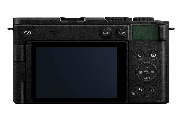 Panasonic Lumix S9   20-60mm F3.5-5.6 Lens, 24,2 MP, 12000 x 8000 pixel, CMOS, 6K Ultra HD, Berøringsskærm, Rød