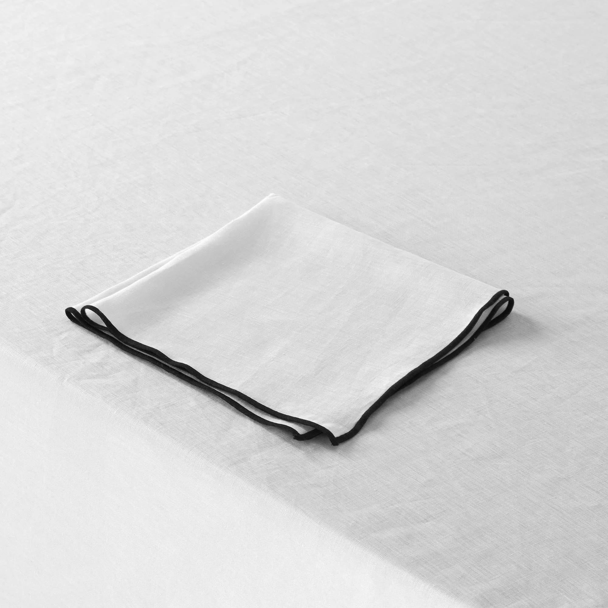 CARLINA - Nappe rectangulaire | Blanc